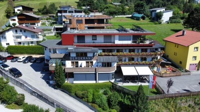 Hotel Bergkranz Mieders Eksteriør billede